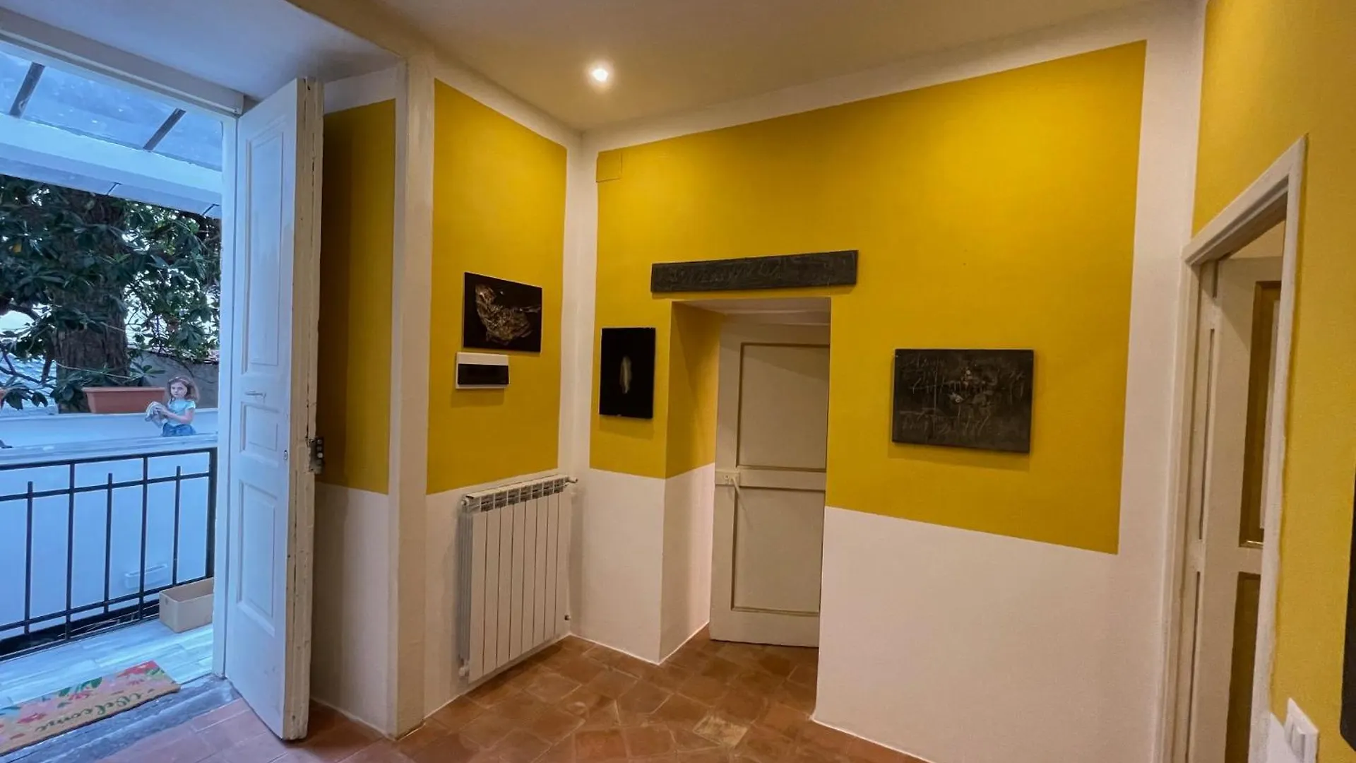 The Royal Gallery Loft In XVI Century Palace - City Historical Center - Downtown Villa Naples Holiday home