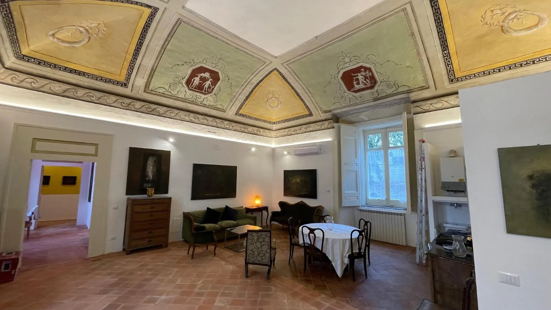 The Royal Gallery Loft In XVI Century Palace - City Historical Center - Downtown Villa Naples 0*,  Italy