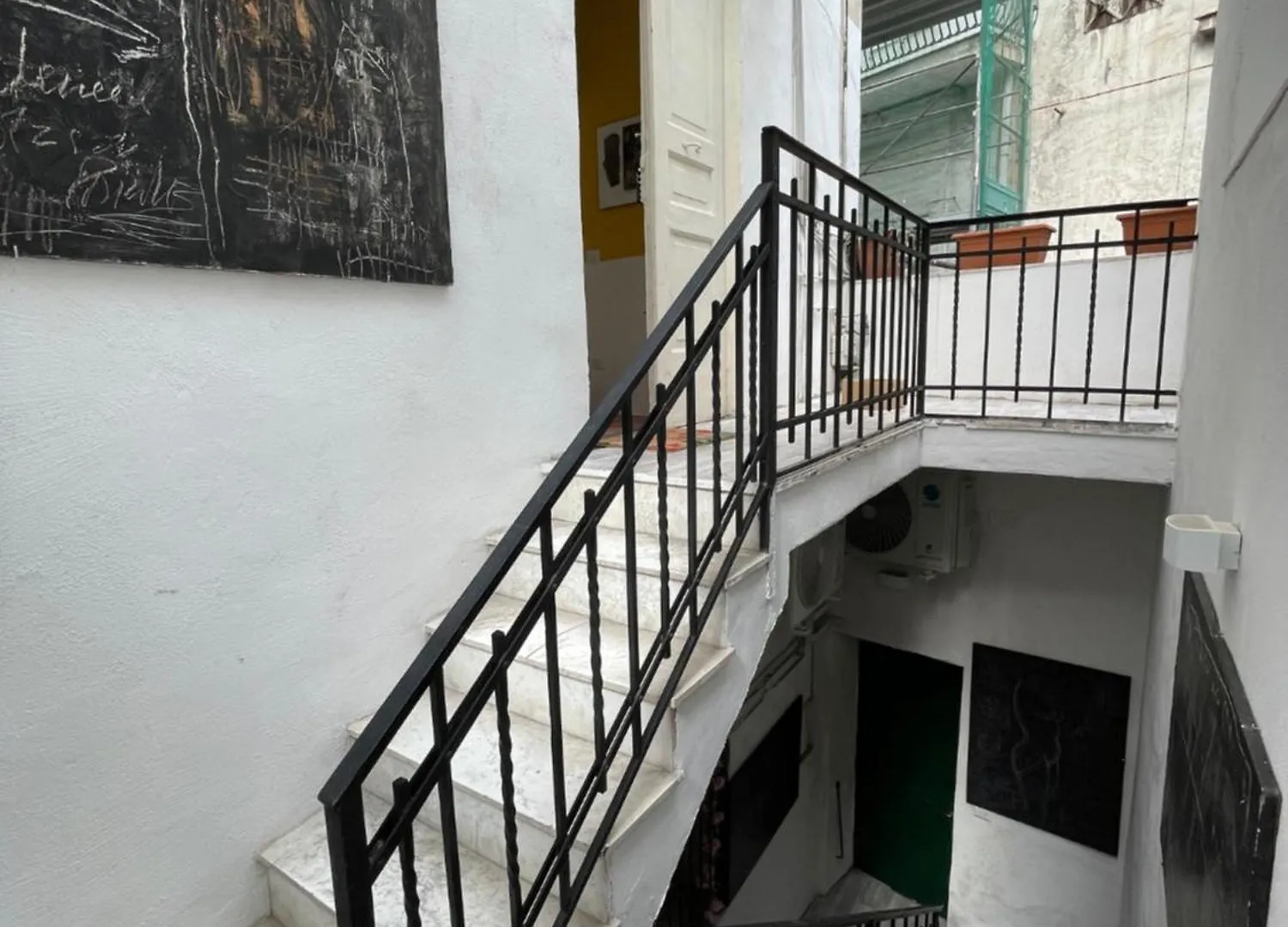 The Royal Gallery Loft In XVI Century Palace - City Historical Center - Downtown Villa Naples