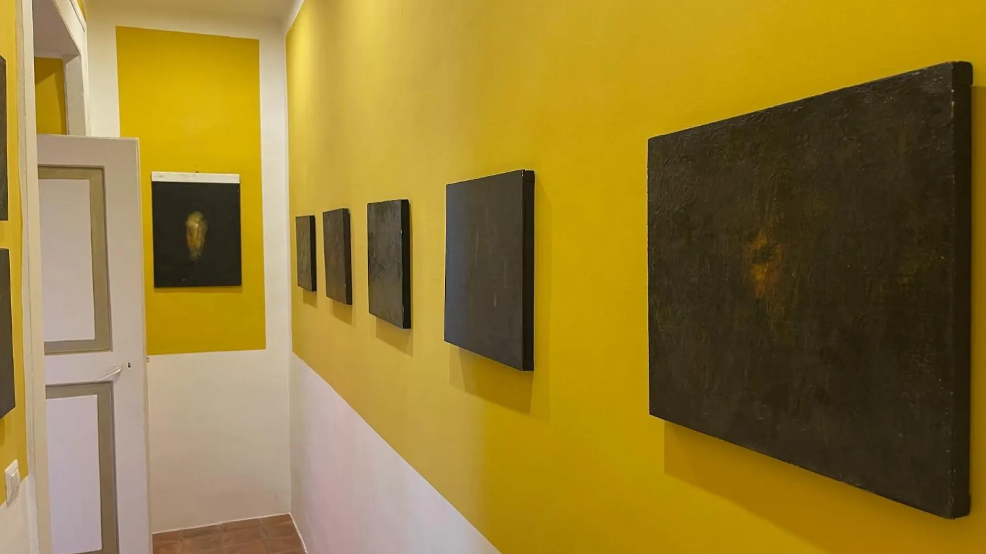 The Royal Gallery Loft In XVI Century Palace - City Historical Center - Downtown Villa Naples
